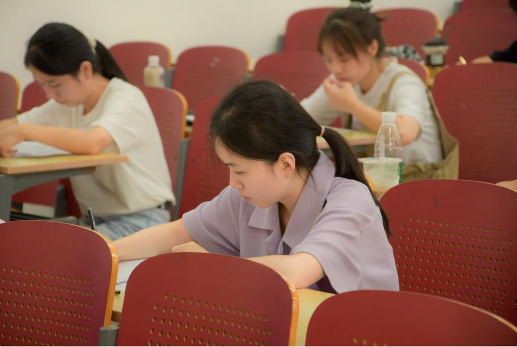 国产a视频免费观看不卡
