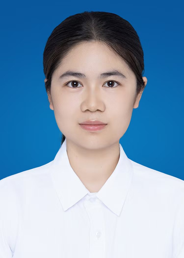 李凤容 博士